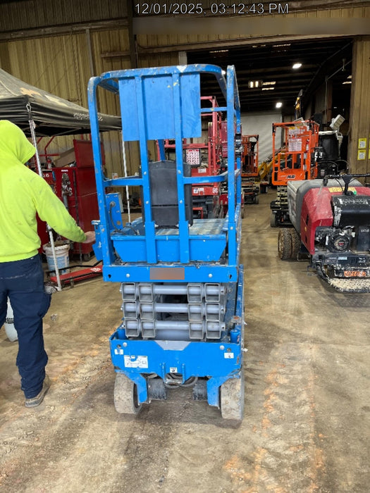 2019 Genie GS-1930 Fixed Rails with Chain Entry