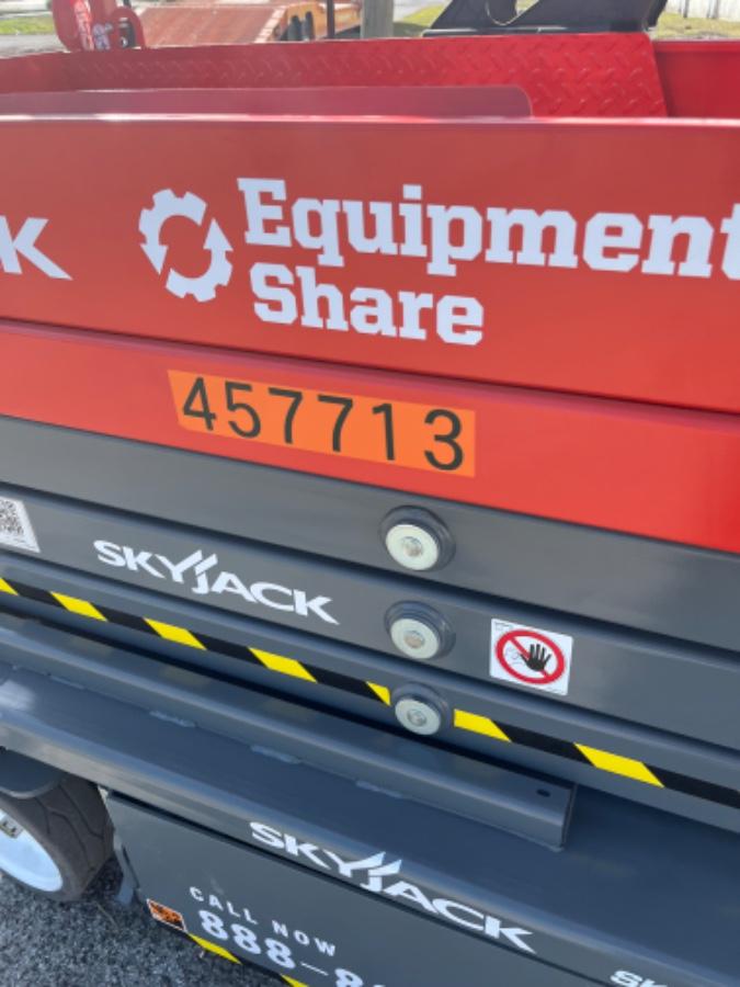 2024 Skyjack SJ3219 Electric Drive, Sld NM Tires, DBcns, RFRails, Power to Platform, T3 + Access Control