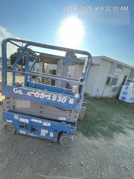 2018 Genie GS-1930 Genie GS-1930 w/Fixed Rail, Chain Entry