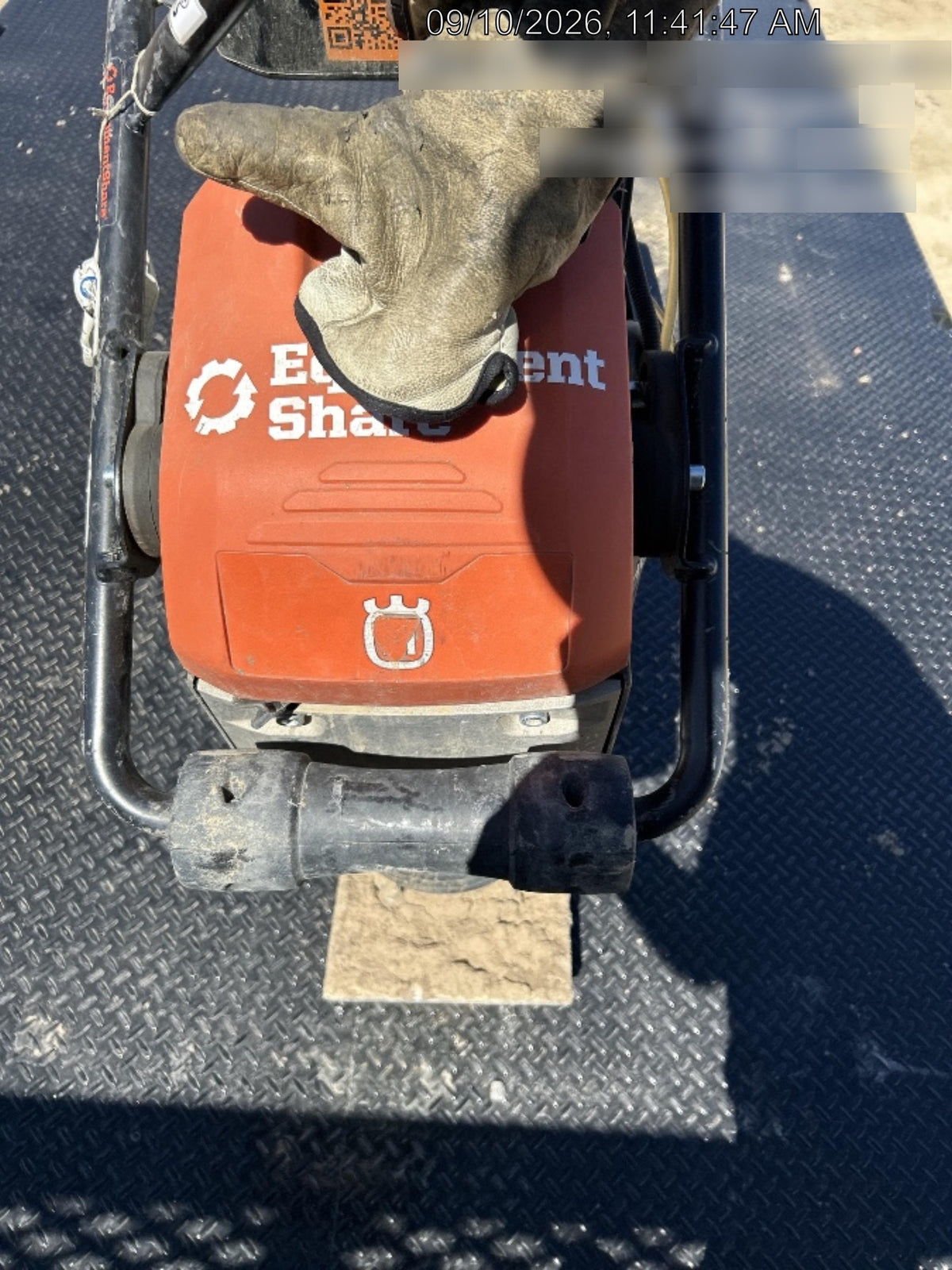 2025 HUSQVARNA LT6005