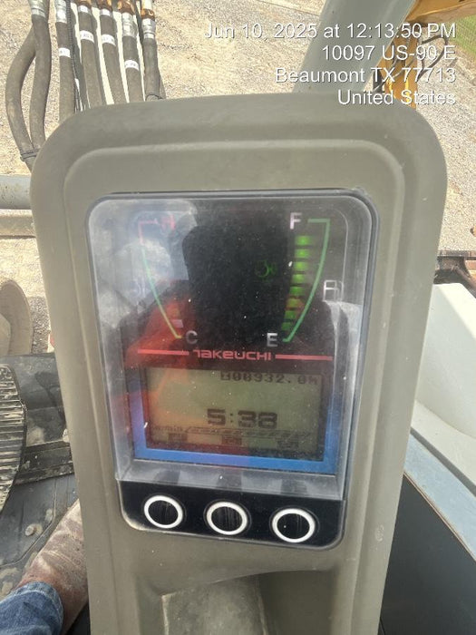 2021 TAKEUCHI TB235-2R