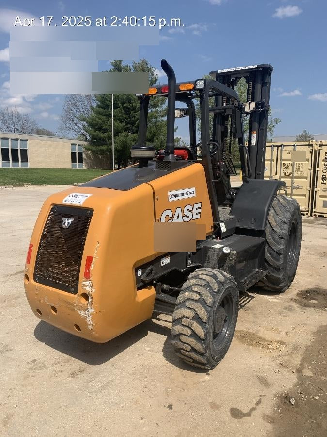 2023 CASE 588H
