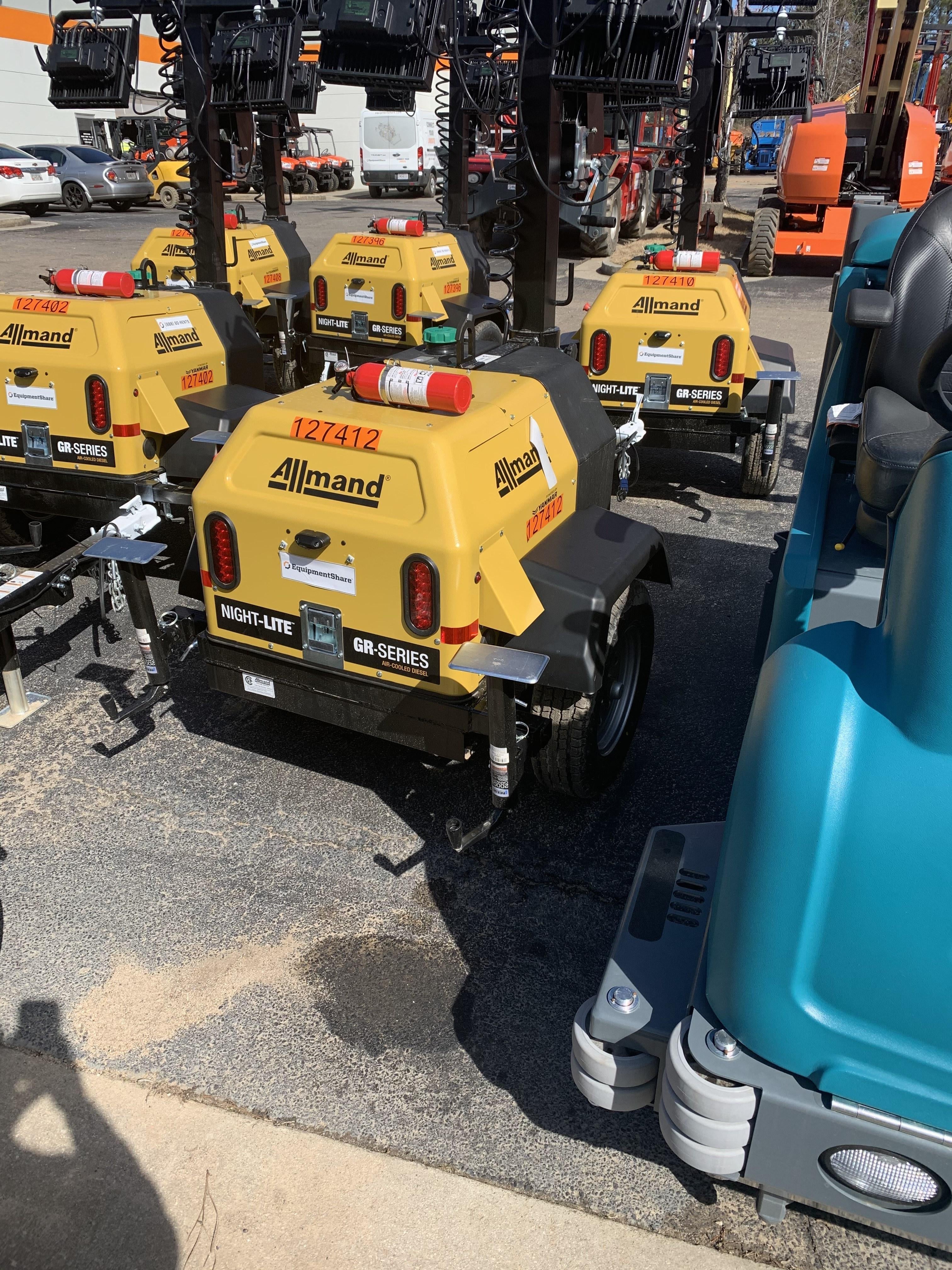 2021 Allmand NLV3GR (4) LED Light Fixture 350W, 23' Vertical Mast, 3kW Prime, Towable, Deep Sea L401, Leveling Jacks, Yanmar T4F 5.8hp