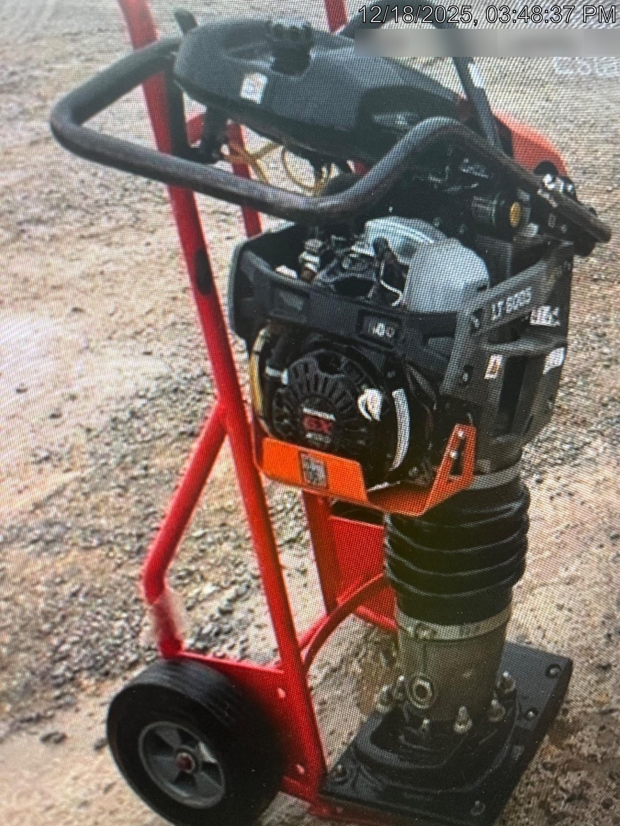 2024 HUSQVARNA LT6005