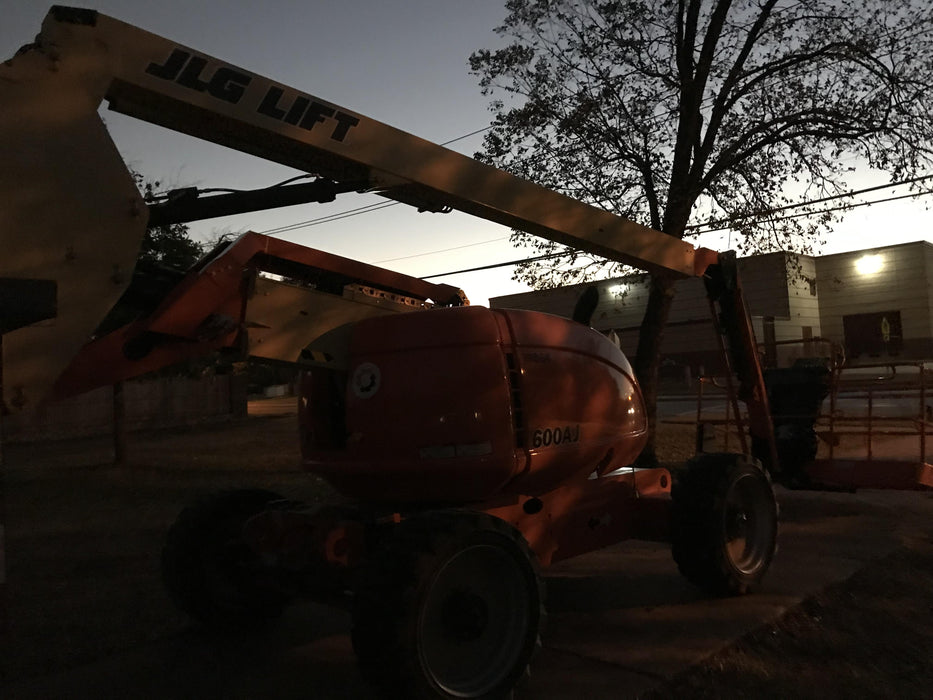 2019 JLG 600AJ