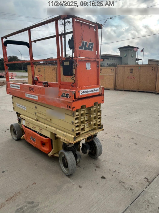 2016 JLG 2632ES