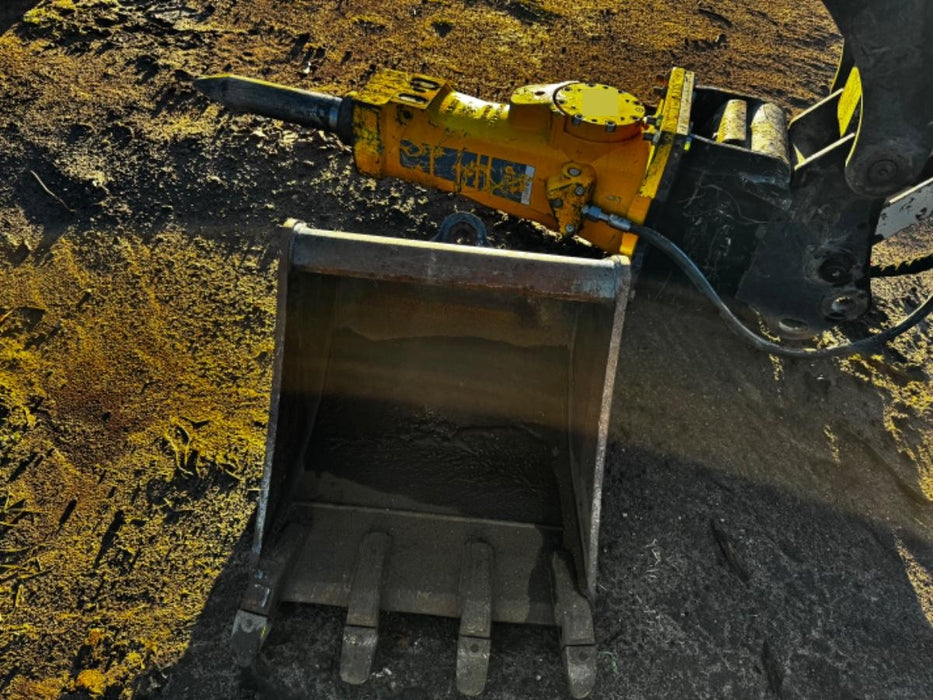 2020 Takeuchi TB290C Cab/Heat/Air, Rubber Tracks, Manual TAG QC