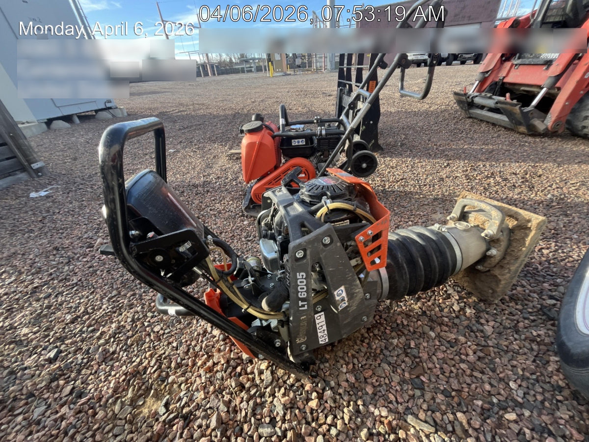 2025 HUSQVARNA LT6005