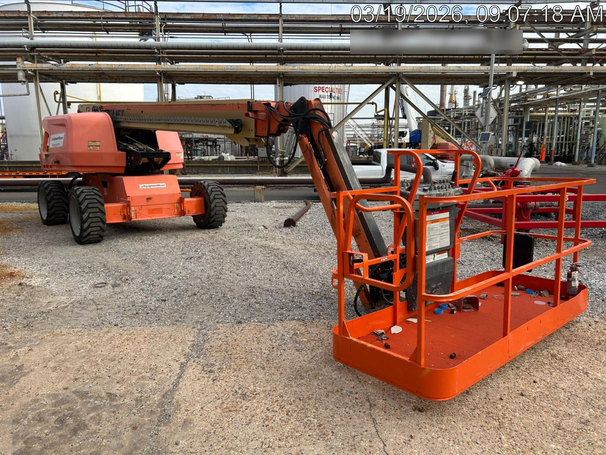 2019 JLG 660SJ