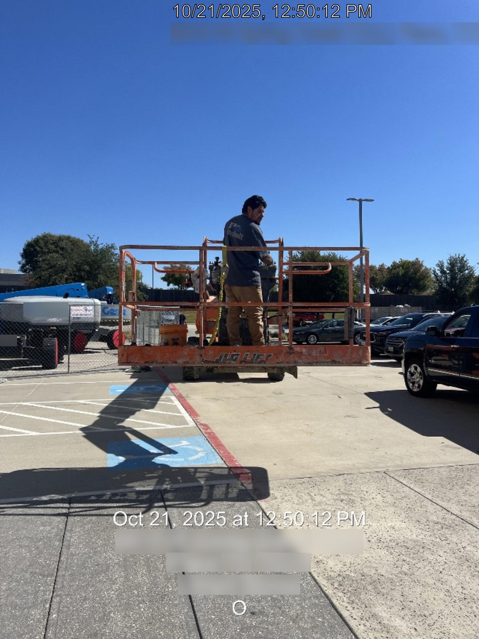2016 JLG 660SJ