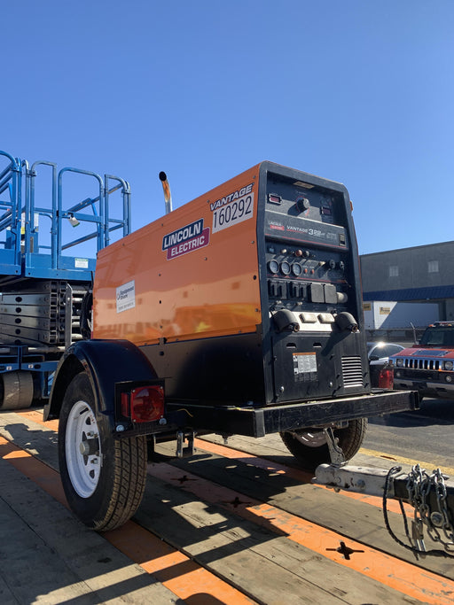 2021 Lincoln Electric Vantage 322 Vantage 322 Ready Pak 3 w/ Decals, ORANGE (includes trailer, cable rack, fender light kit) NO Telematics