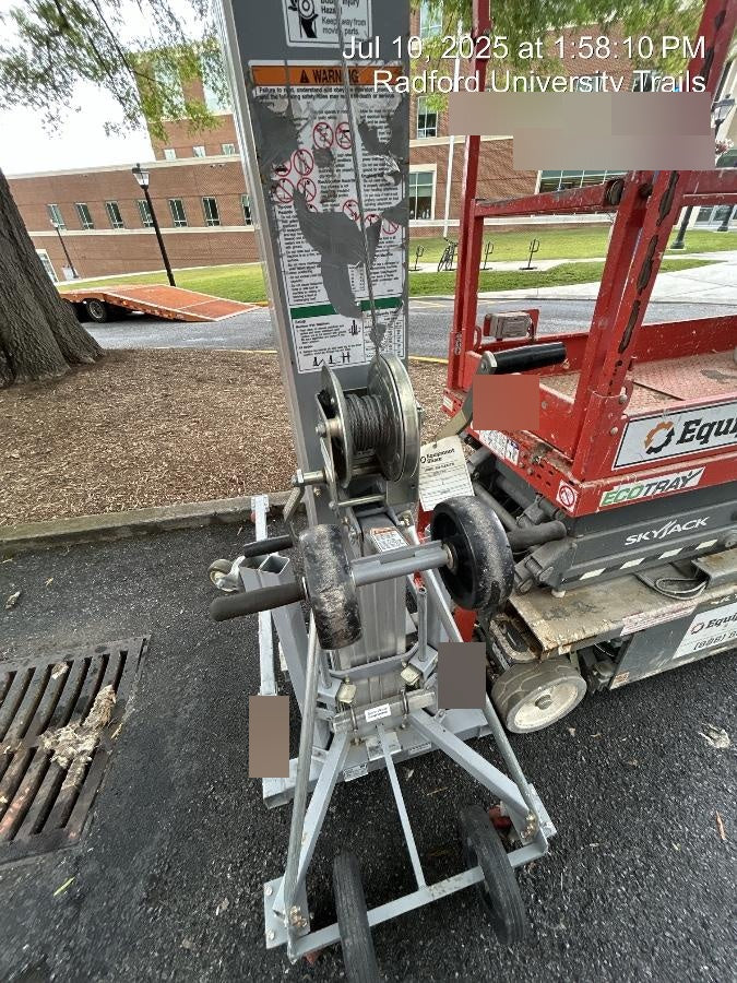 2020 GENIE SLC-24
