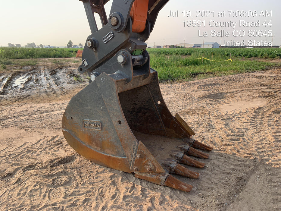 2021 DOOSAN DX225LC-5