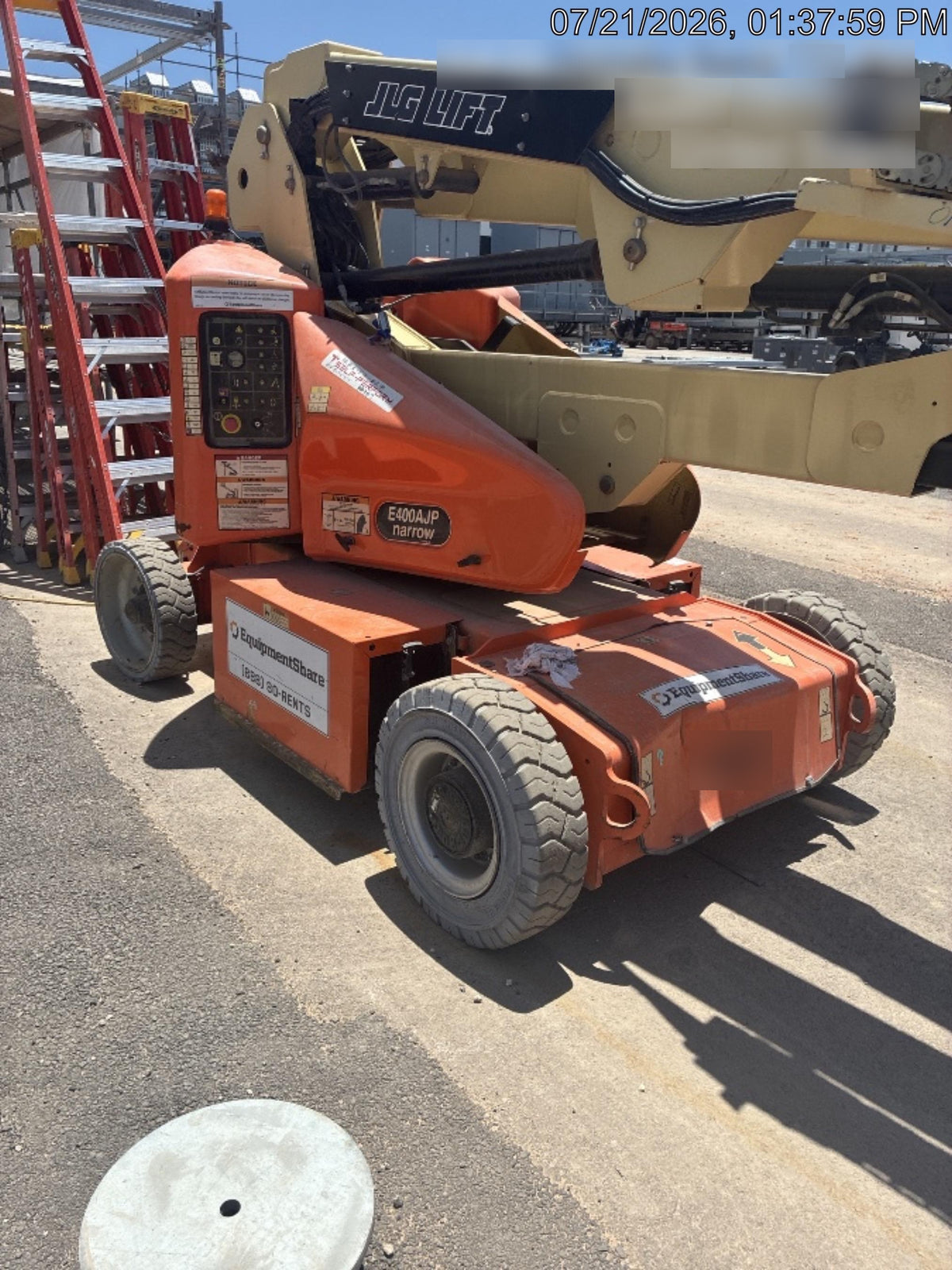 2019 JLG E400AJPN