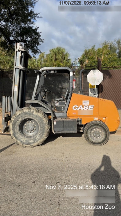 2019 CASE 588H