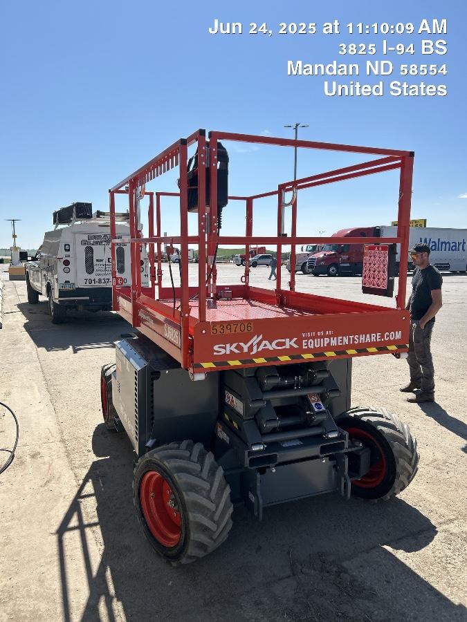 2025 SKYJACK SJ6826 RT