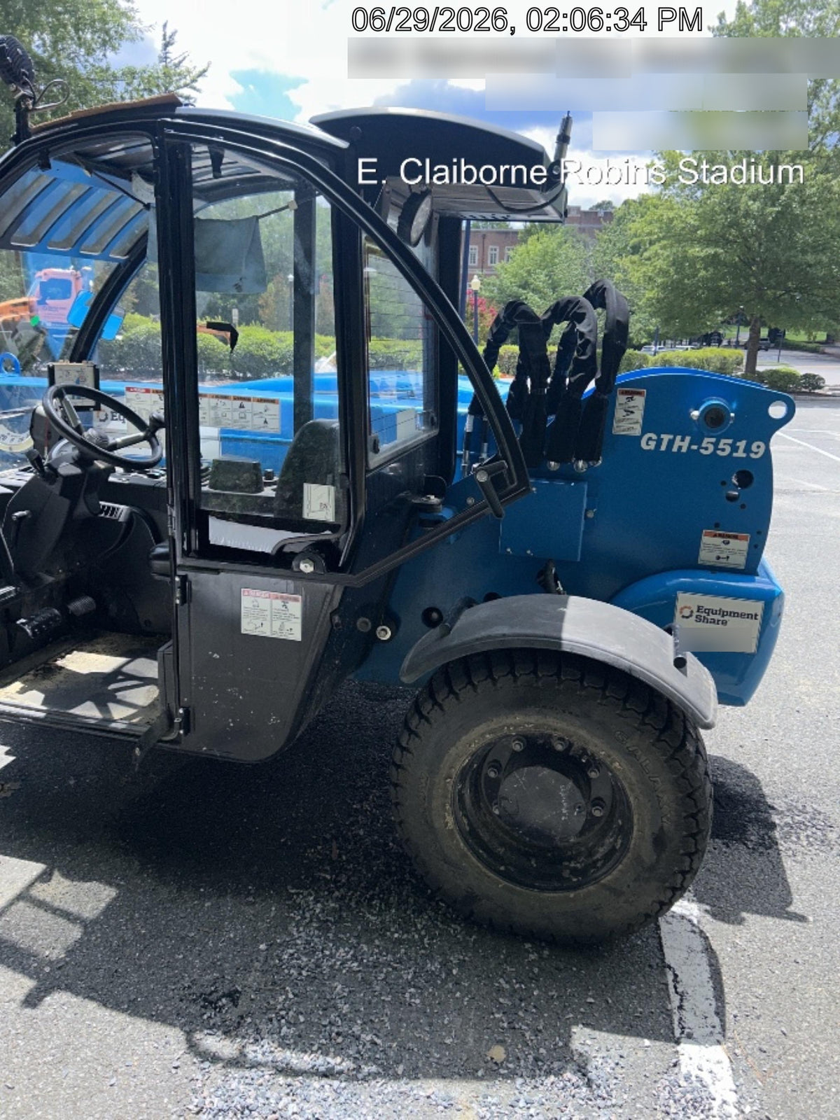 2023 GENIE GTH-5519