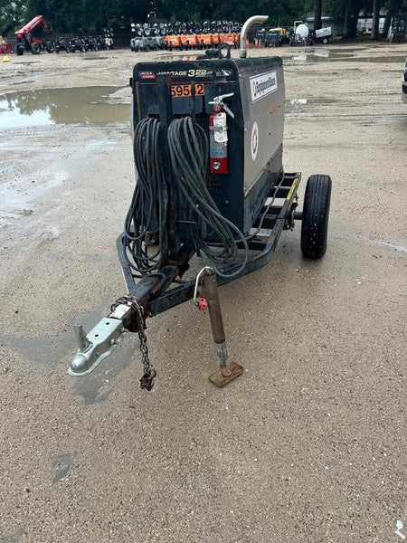 2021 Lincoln Electric Vantage 322 Vantage 322 Ready Pak 3 w/ Decals, ORANGE (includes trailer, cable rack, fender light kit) NO Telematics