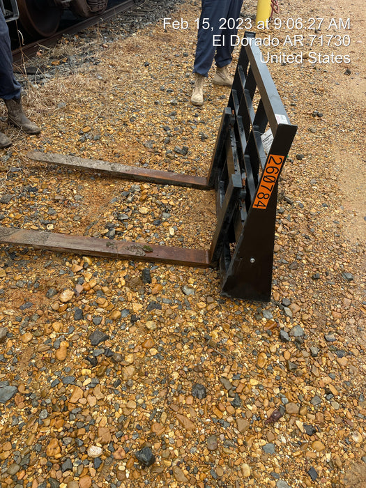 2022 ARROW MATERIAL HANDLING 48" Pallet Forks - Arrow