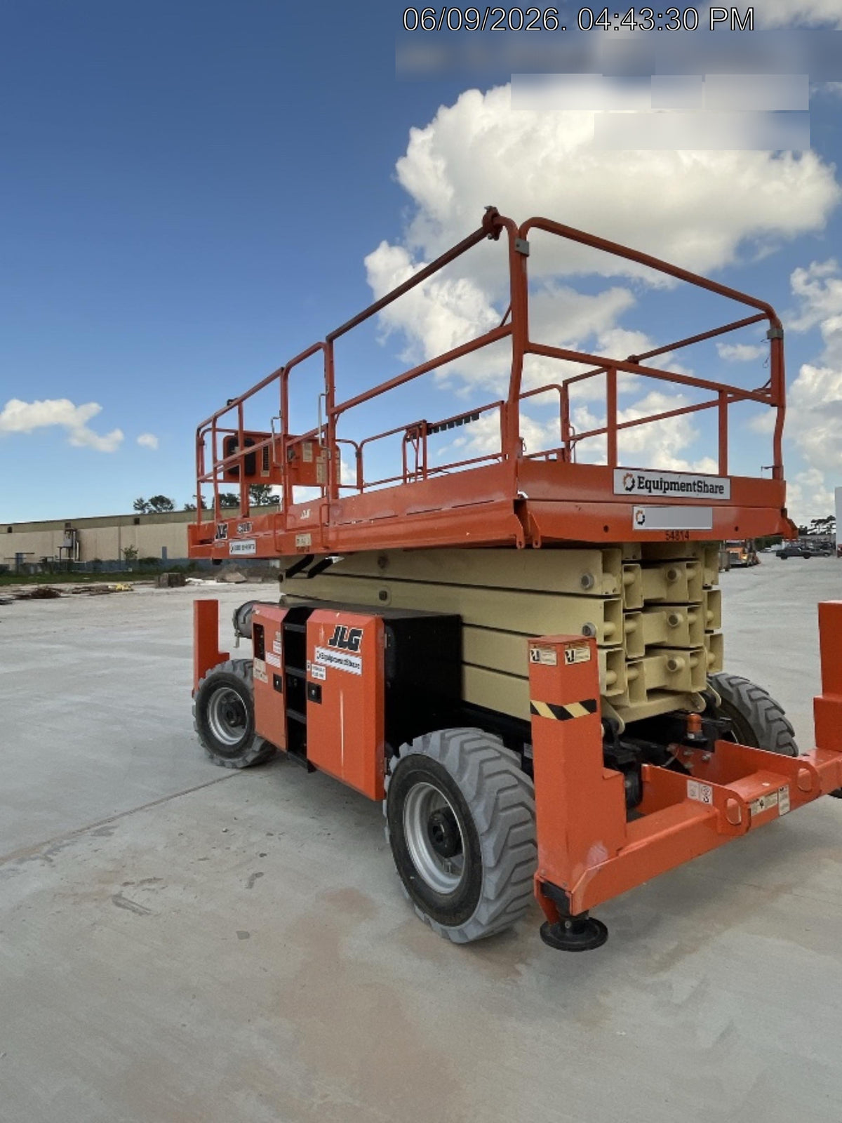 2020 JLG 430LRT