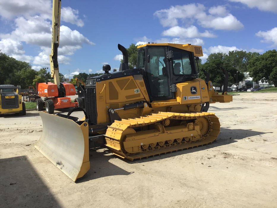 2020 JOHN DEERE 700K