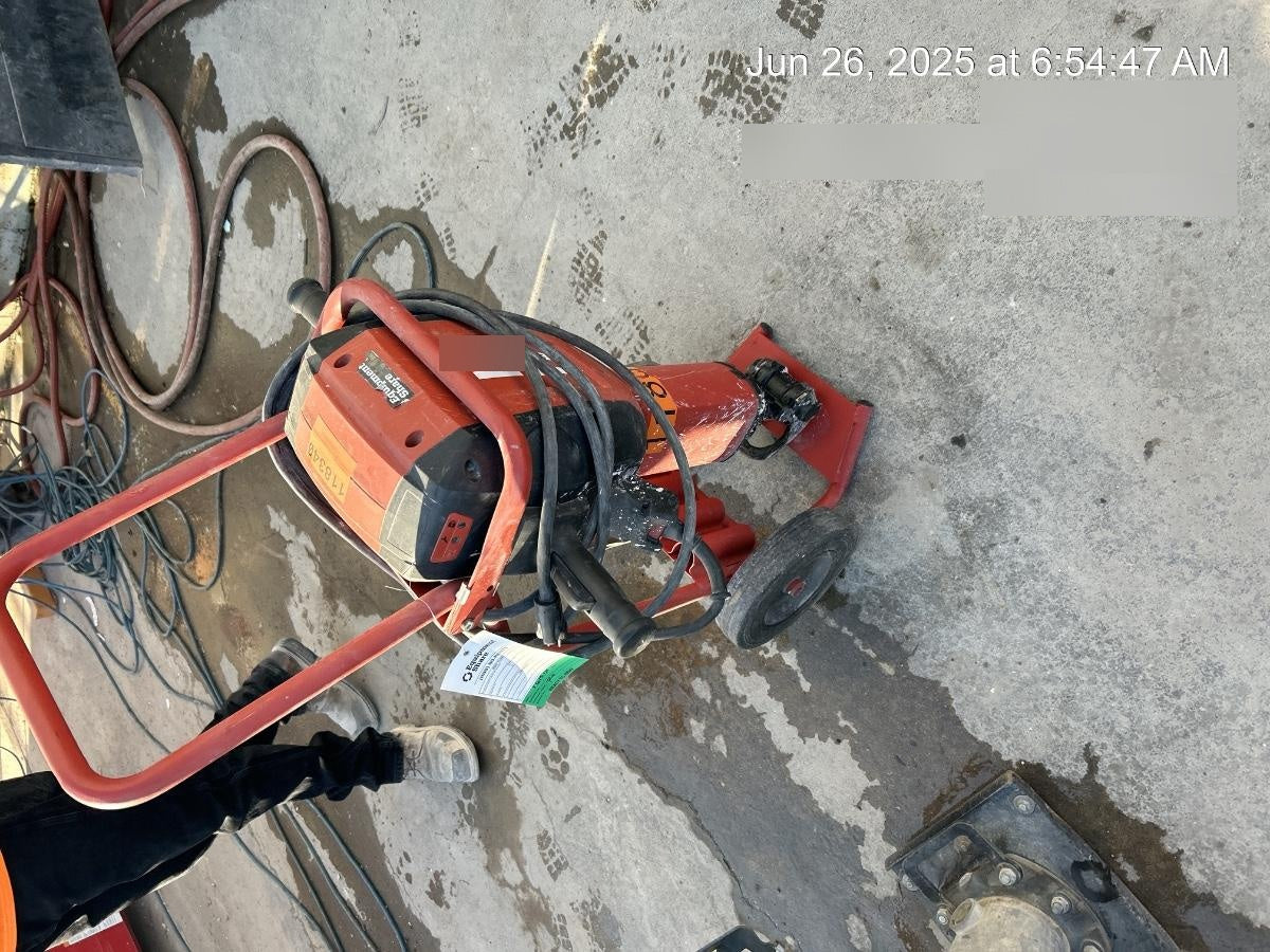 2020 HILTI TE 3000-AVR