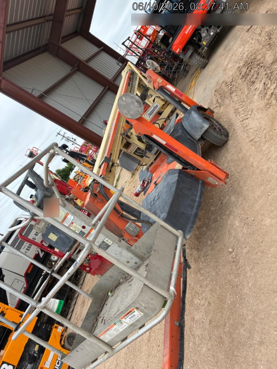 2022 JLG T350