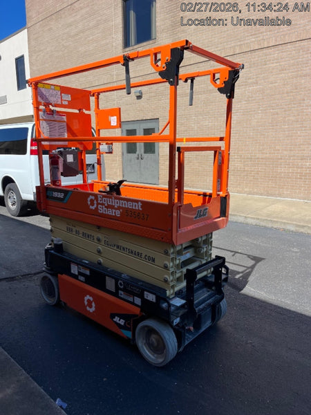 2025 JLG ES1932