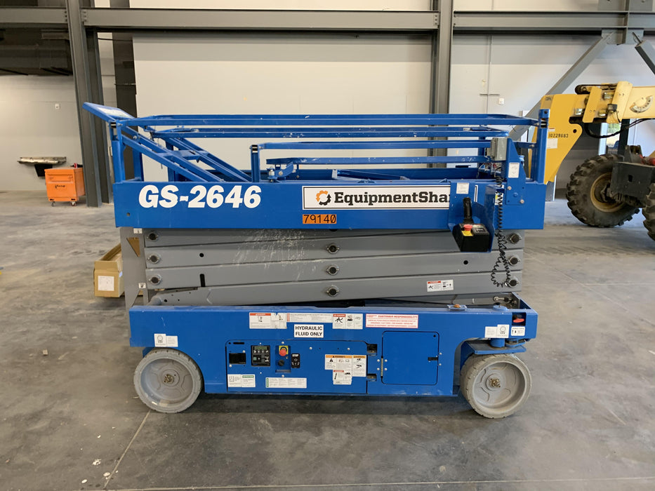 2019 Genie GS-2646 folding rails with full height swing gate