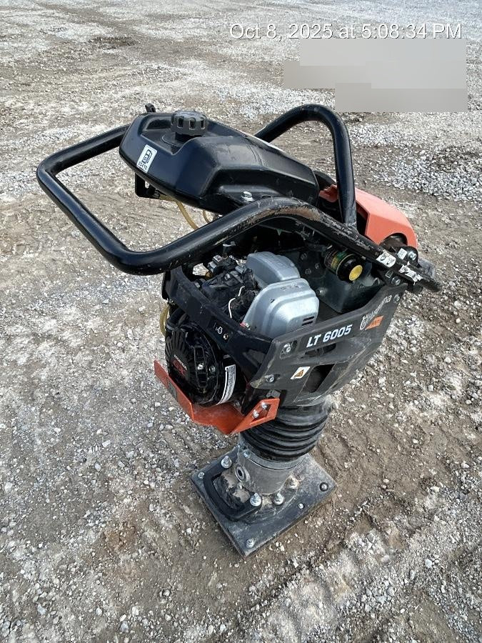 2025 HUSQVARNA LT6005