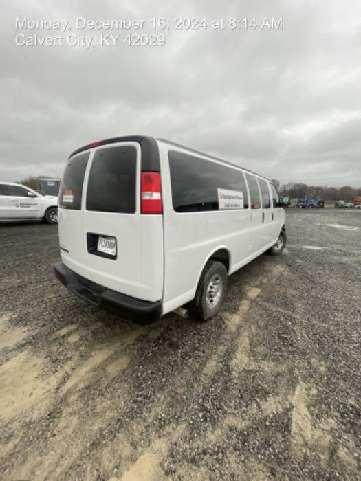 2023 CHEVROLET Express Van - Rental