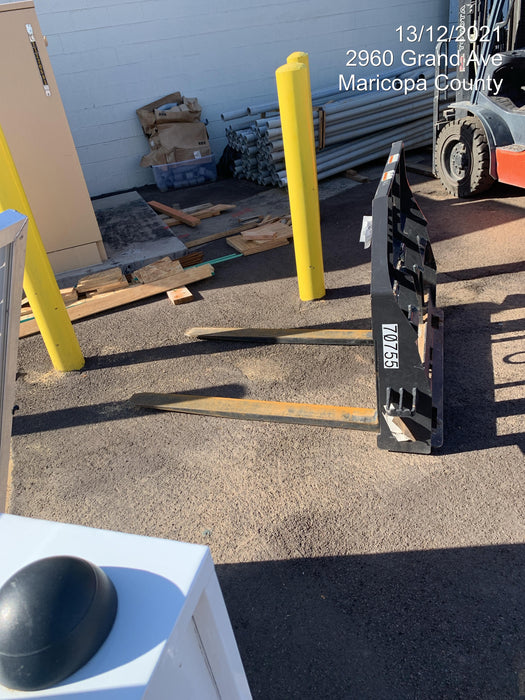 2020 PALADIN 48" Pallet Forks - Paladin