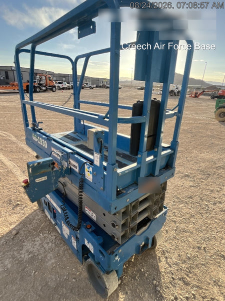 2019 Genie GS-1930 Fixed rails with chain Entry
