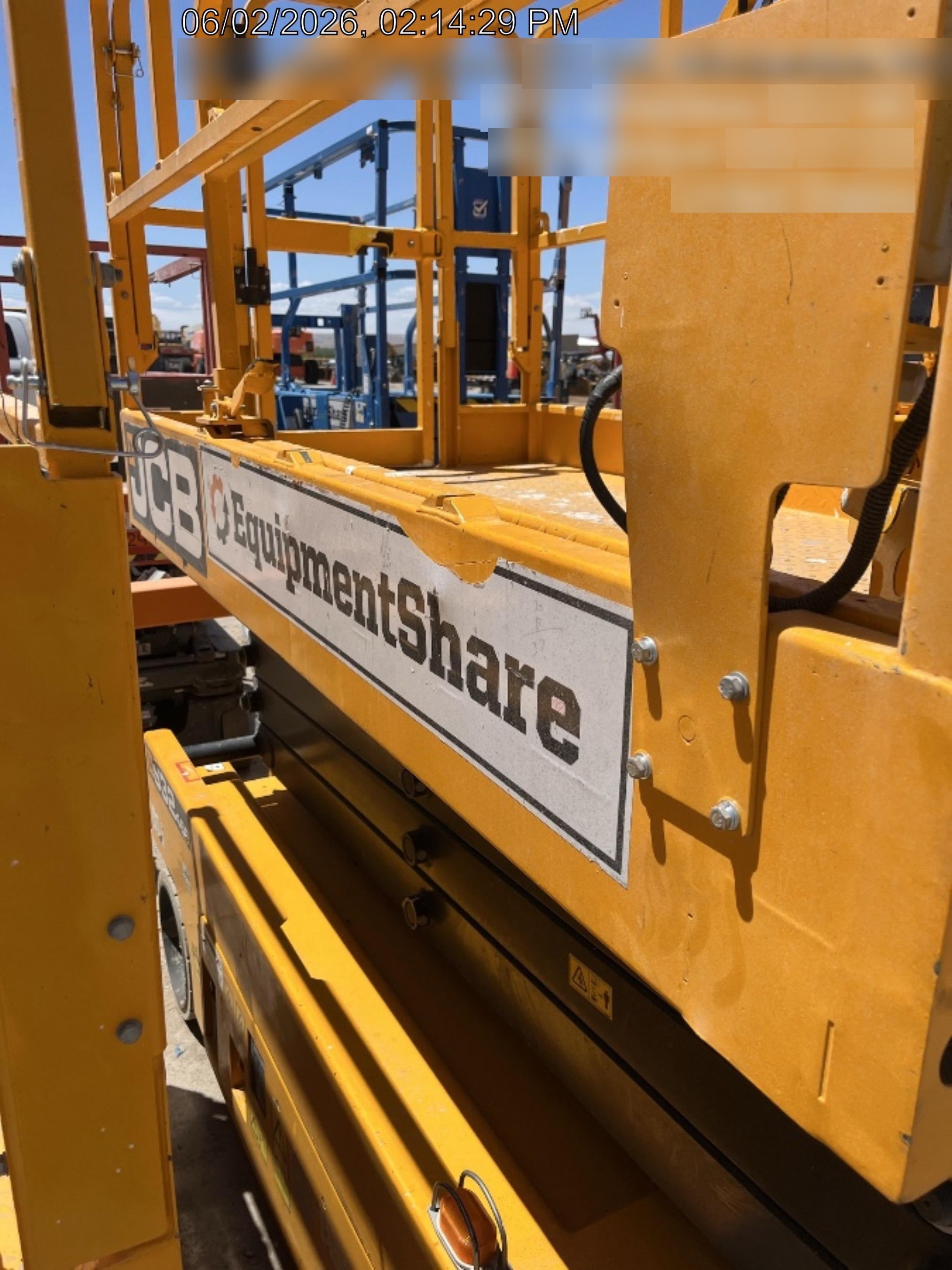 2022 JCB S3246E