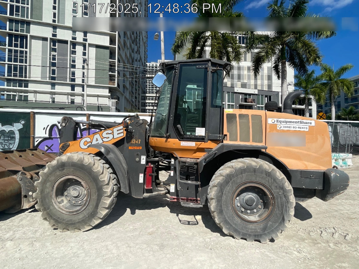 2018 CASE 721G