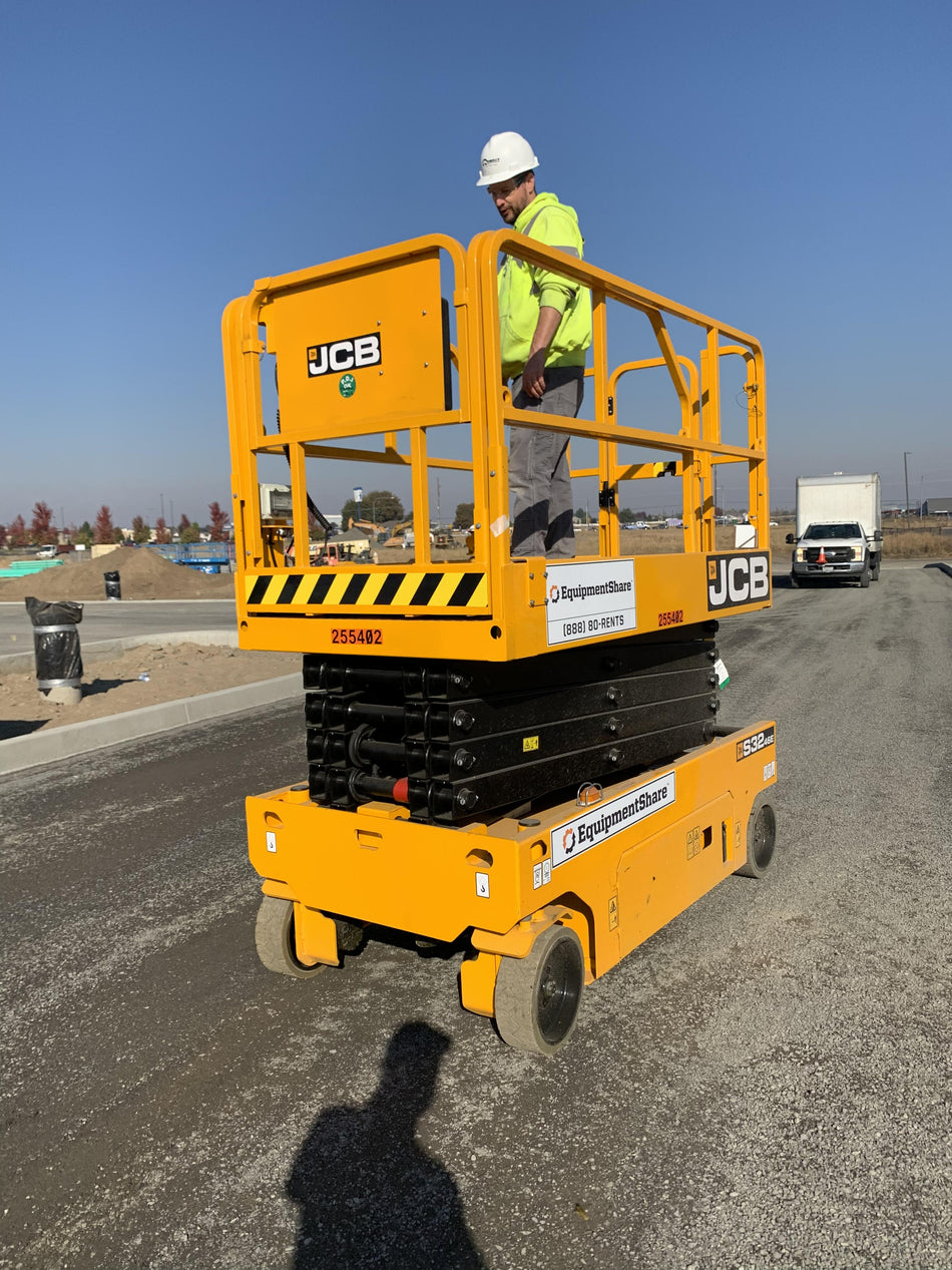 2022 JCB S3246E