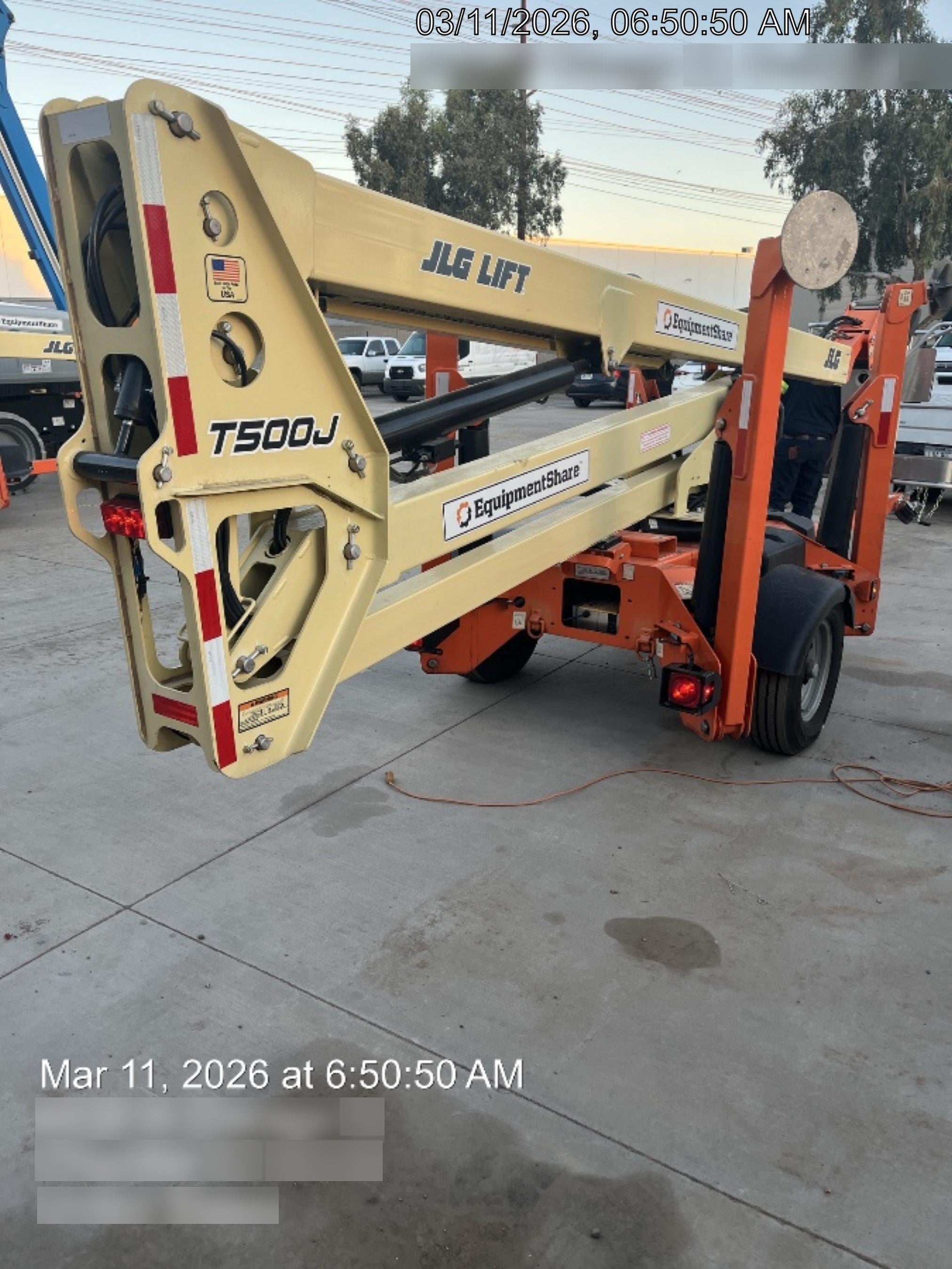 2021 JLG T500J