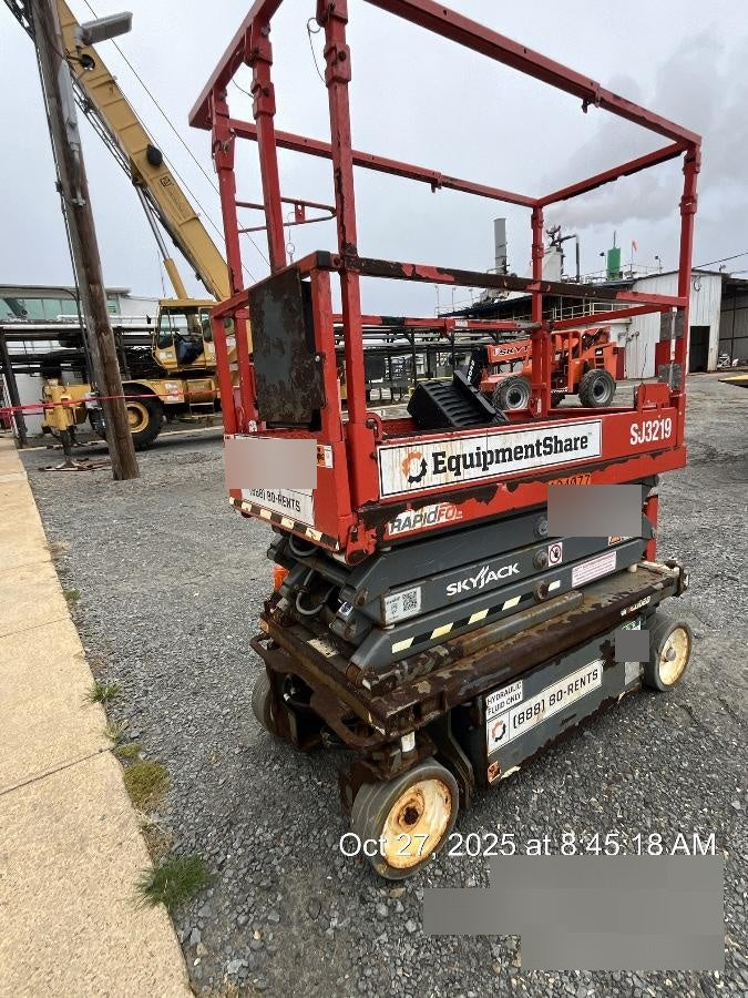 2022 SKYJACK SJ3219