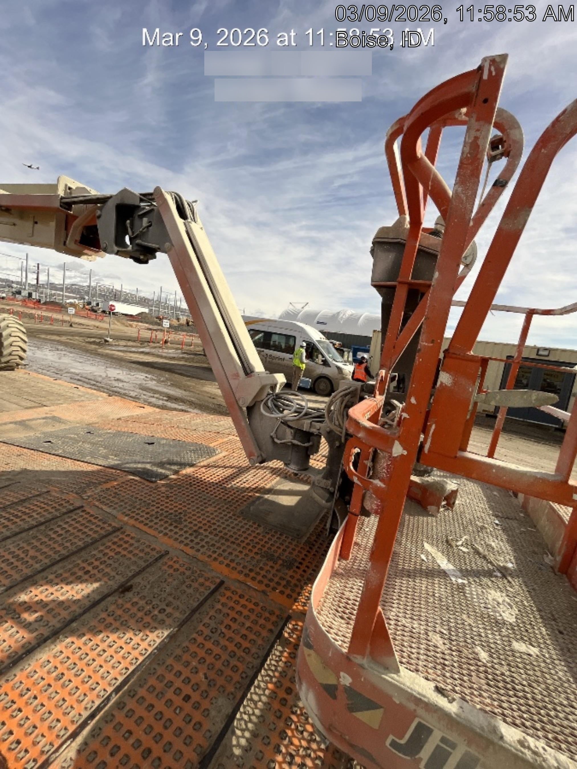 2021 JLG H600SJP