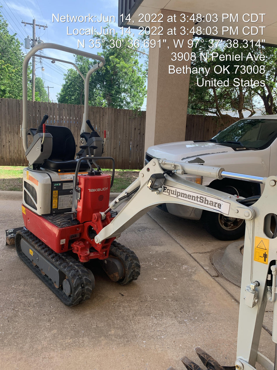 2022 TAKEUCHI TB210R