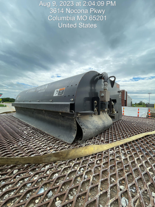 2021 PALADIN Sweepster SB72