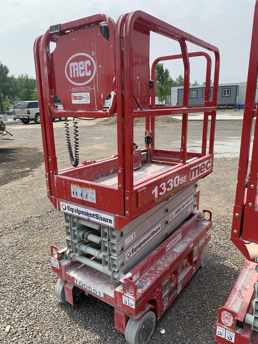 2020 MEC 1330SE Solid NM Tires, Steel Swing out Doors, LCS, Beacon, 900W Invertor