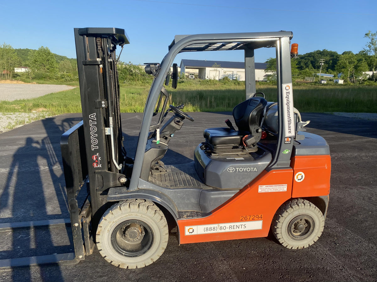 2022 TOYOTA 50-8FGU25