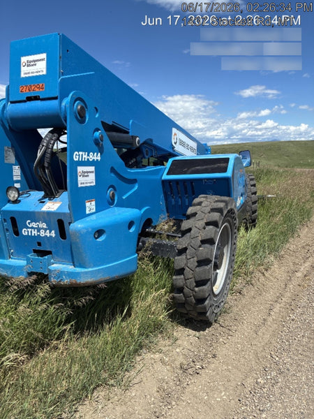 2022 GENIE GTH-844