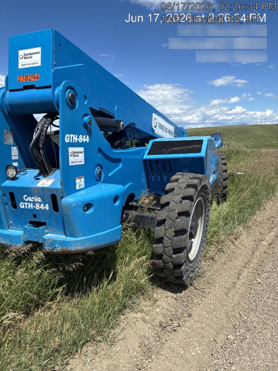 2022 GENIE GTH-844