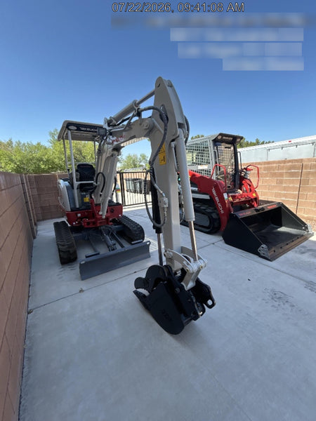 2024 TAKEUCHI TL8R2-CRH