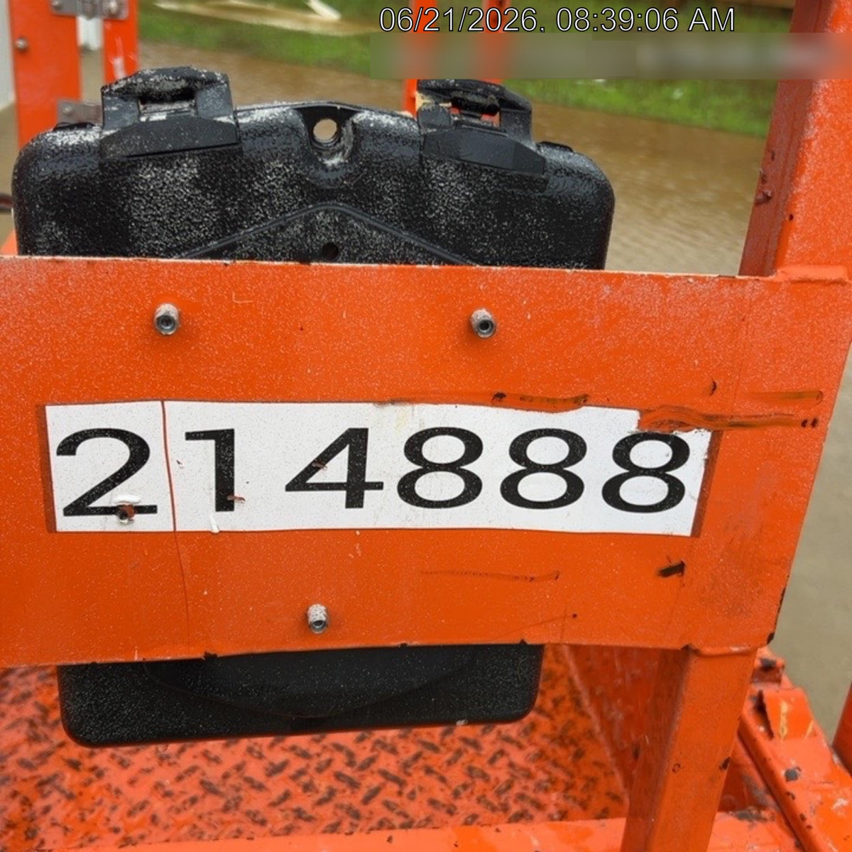 2022 JLG ES1330L