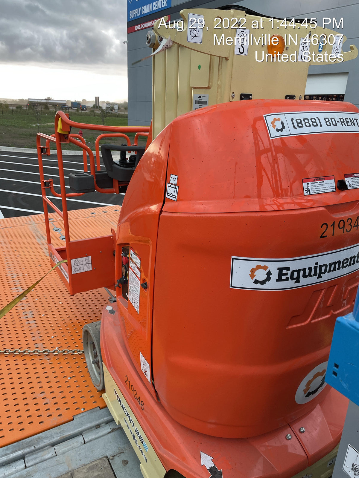 2022 JLG 26E