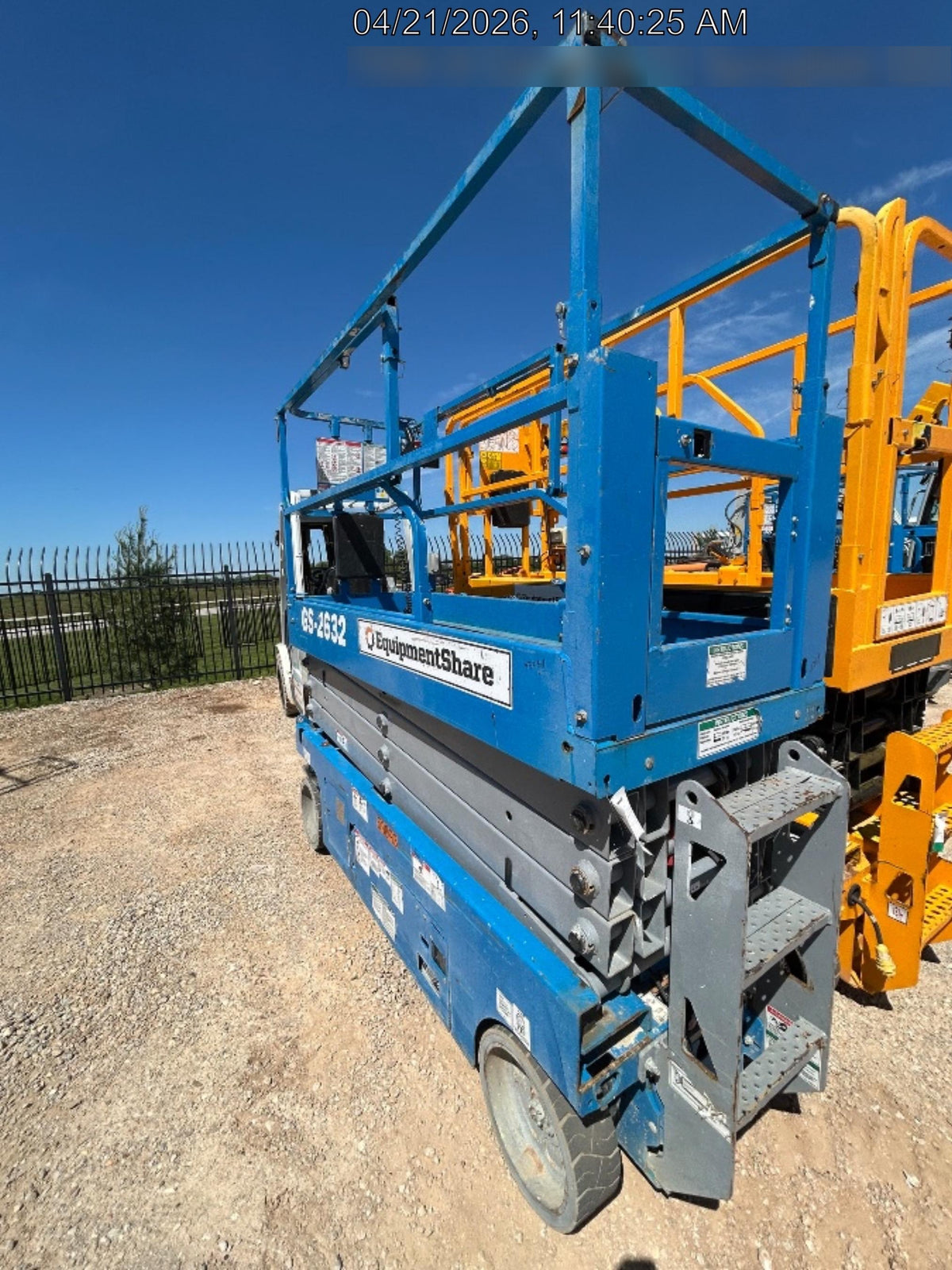 2018 Genie GS-2632 Genie GS-2632 w/Fixed Rail, Chain Entry