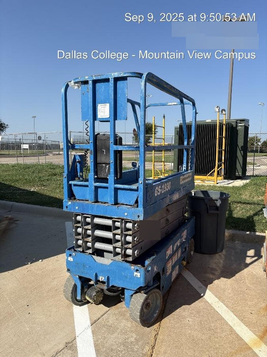 2019 Genie GS-1930 Fixed Rails with Chain Entry